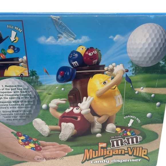 M&Ms Mulligan-Ville Candy Dispenser Golf Limited Edition First In Series New - Picture 3 of 15